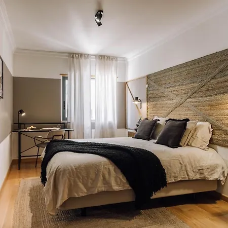 شقة Male - 3 Bedrooms In Arroios Lisboa